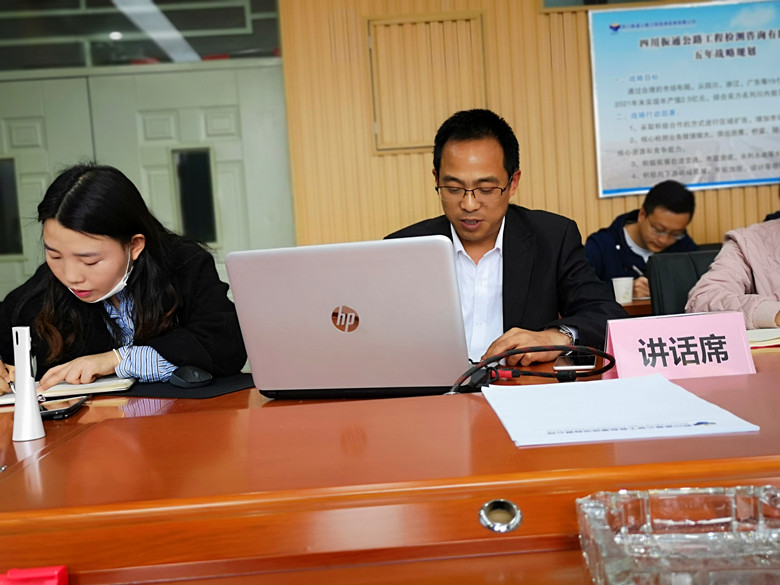 抗疫生產(chǎn)兩不誤，堅(jiān)定信心不動(dòng)搖