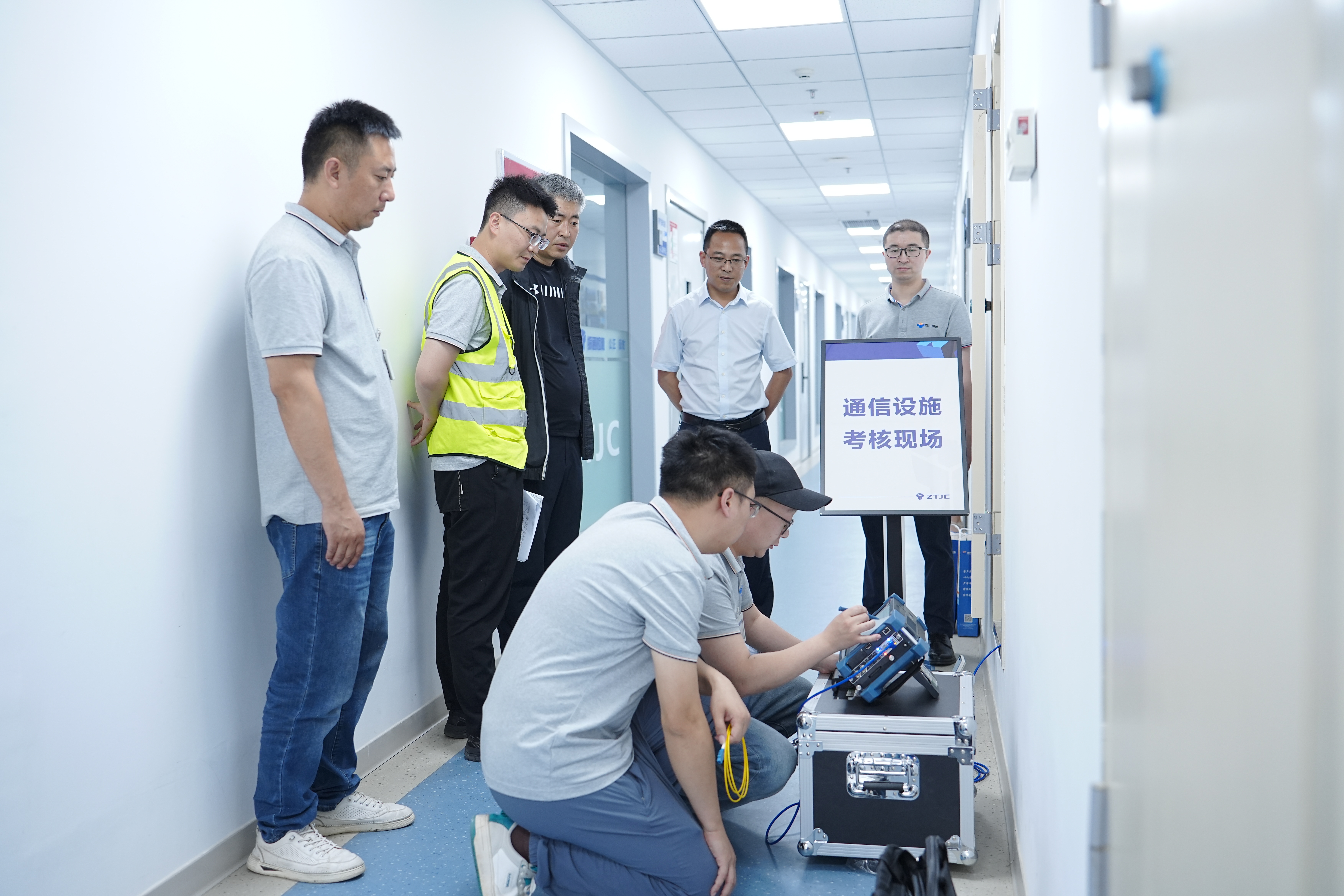 喜報(bào) | 振通檢測(cè)取得公路工程質(zhì)量檢測(cè)交通工程專項(xiàng)資質(zhì)